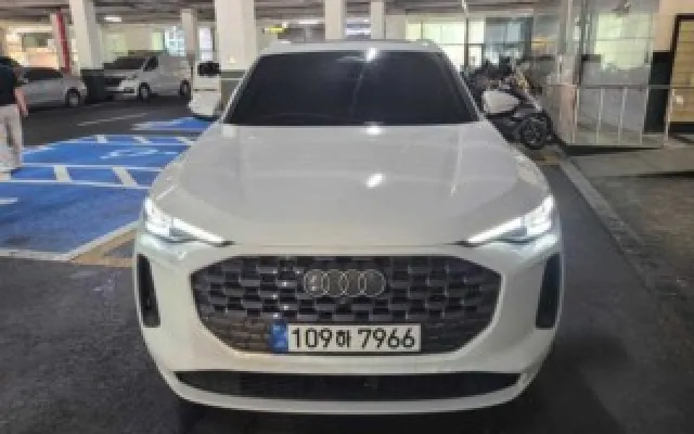 인천중고자동차직거래사이트 Q5 (80A) 40 TFSI 콰트로 어드밴스드 매물 사진 3 - 2025/12 6,102km