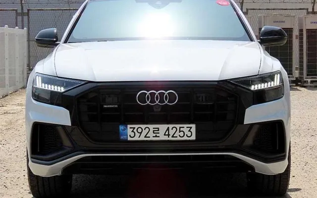 인천중고자동차직거래사이트 Q8 55 TFSI 콰트로 프리미엄 매물 사진 12 - 2022/02 62,556km