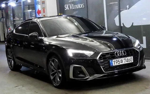 인천중고자동차직거래사이트 A5 (F5) 40 TFSI 콰트로 프리미엄 스포트백 매물 사진 2 - 2022/08 46,237km